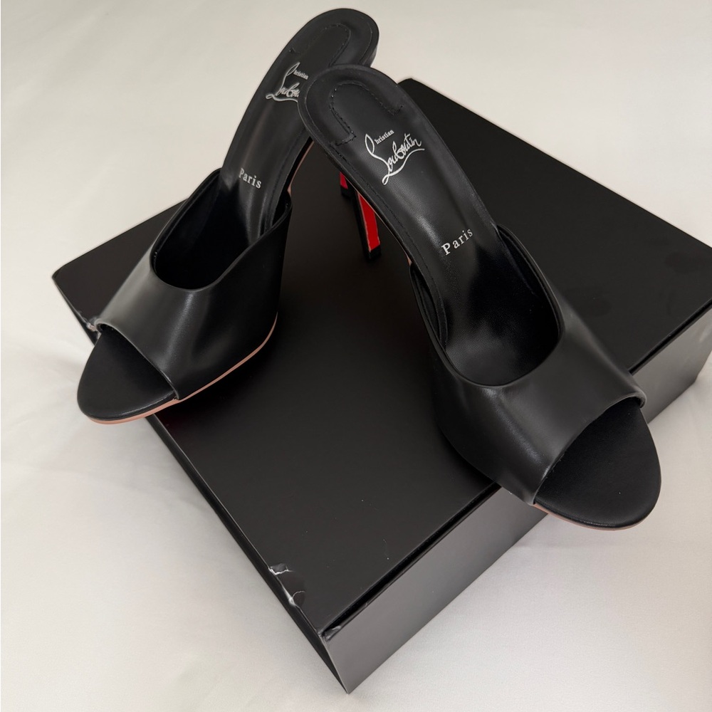 Miss Z Mule 100 mm | Christian Louboutin Black Leather Open-Toe with Red Sole